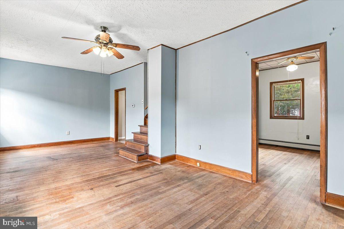 502 Fayette St Property Photo 2