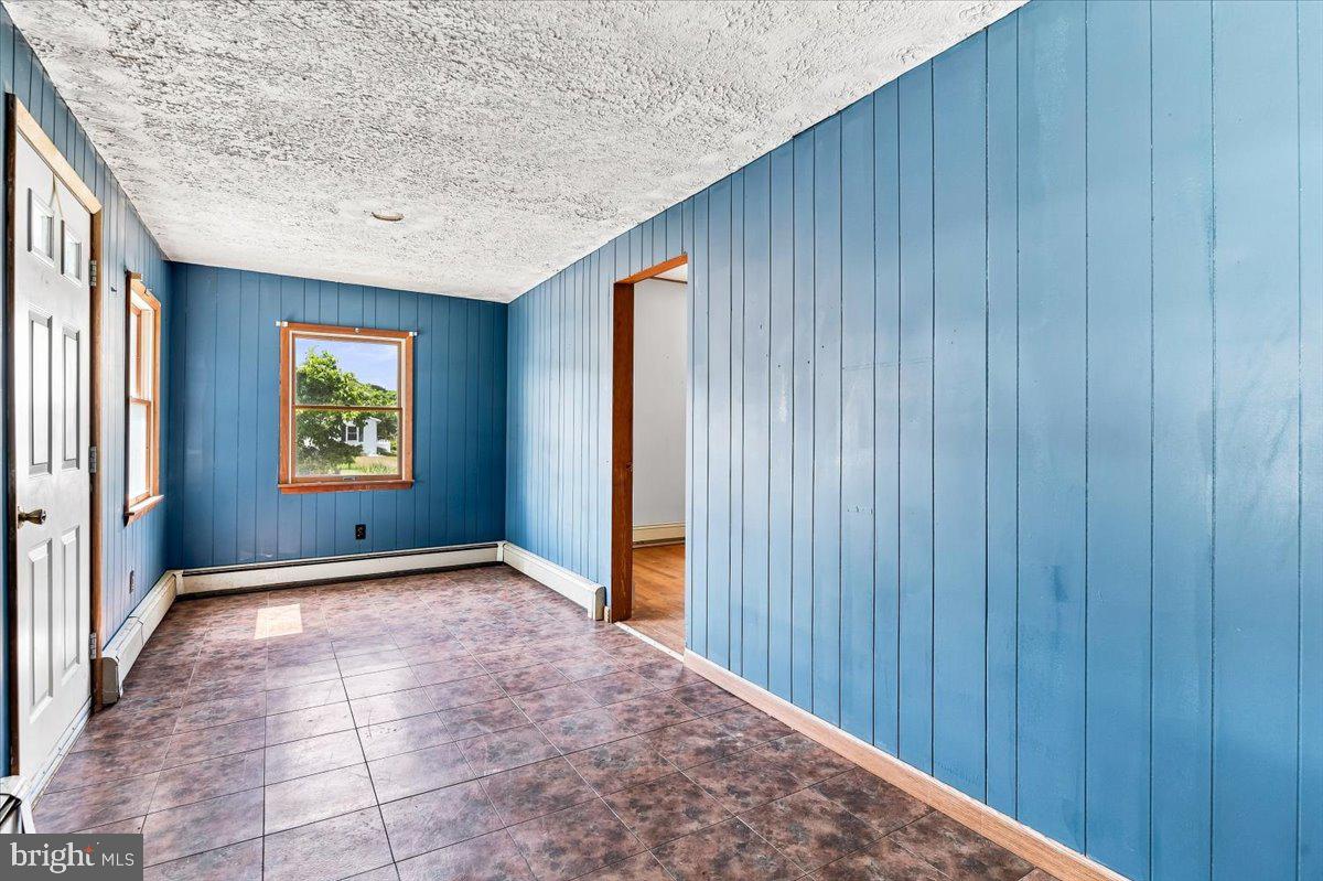 502 Fayette St Property Photo 7