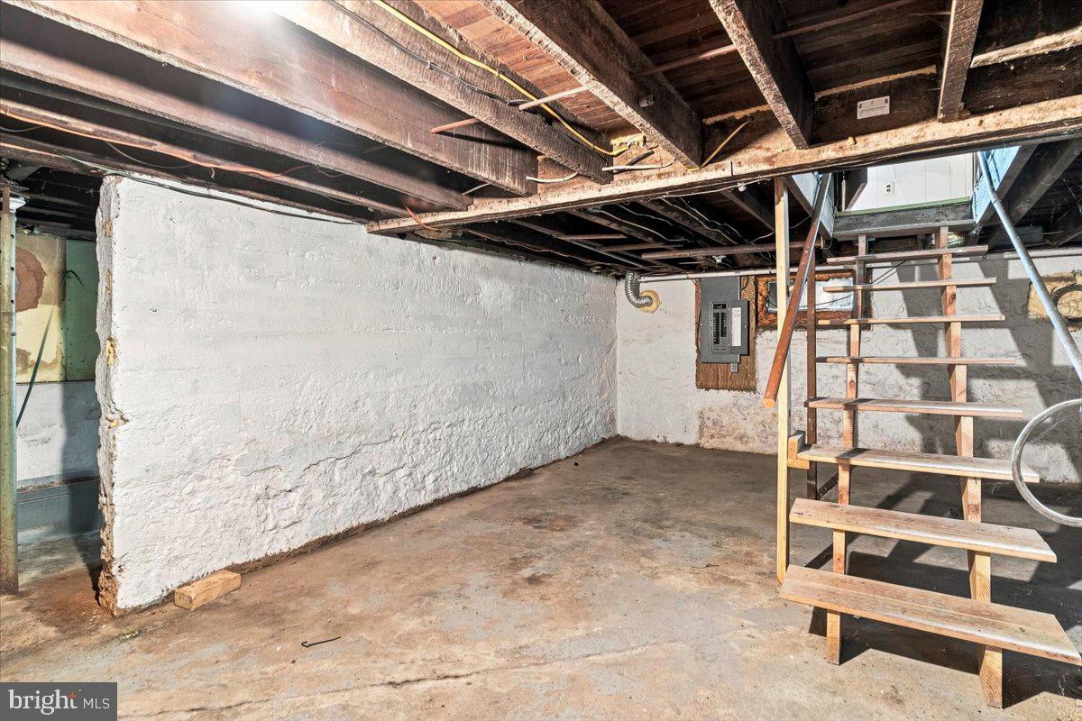 502 Fayette St Property Photo 21