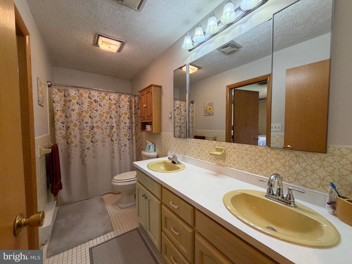728 Dale Ave Property Photo 36