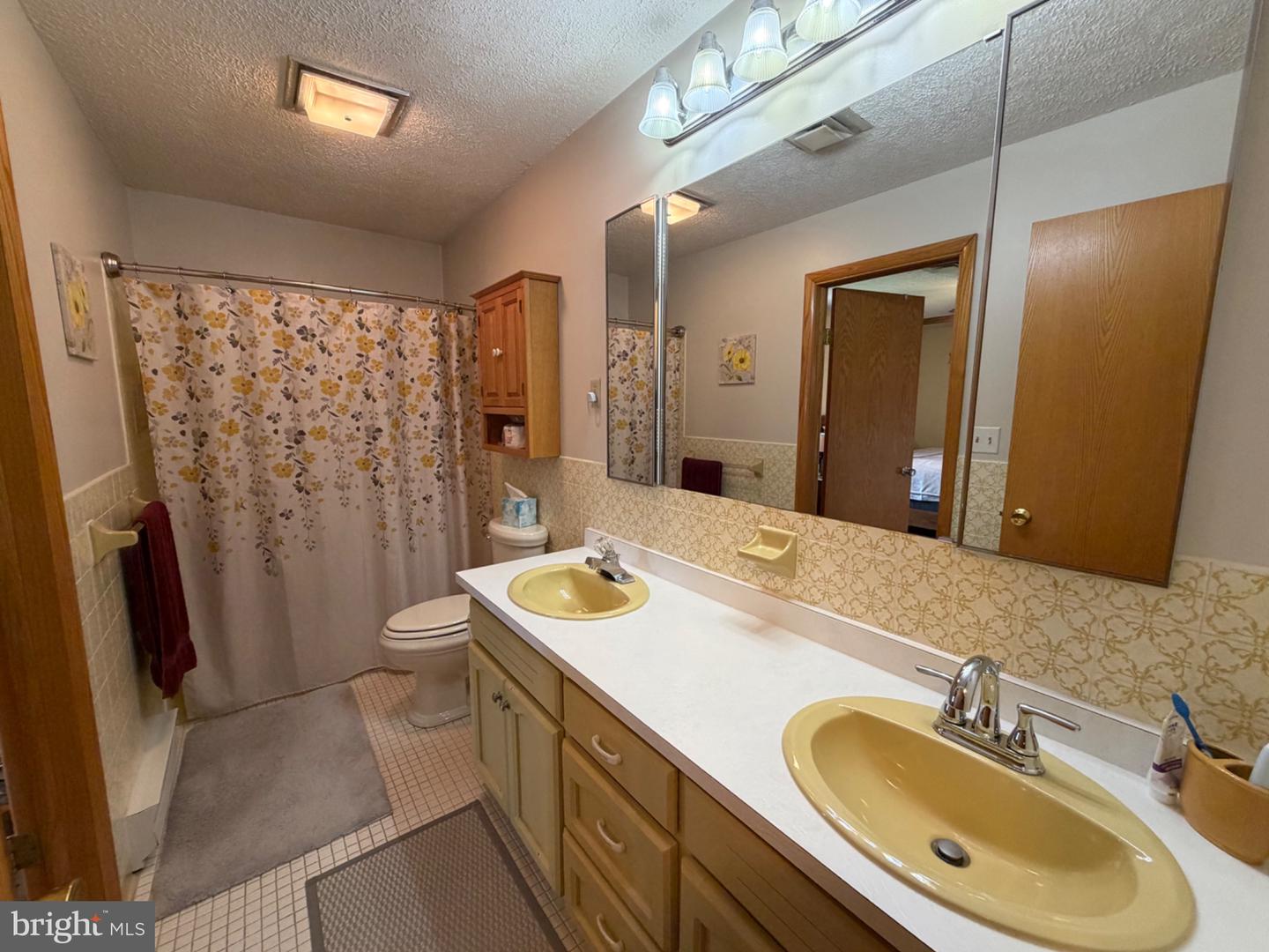 728 Dale Ave Property Photo 37