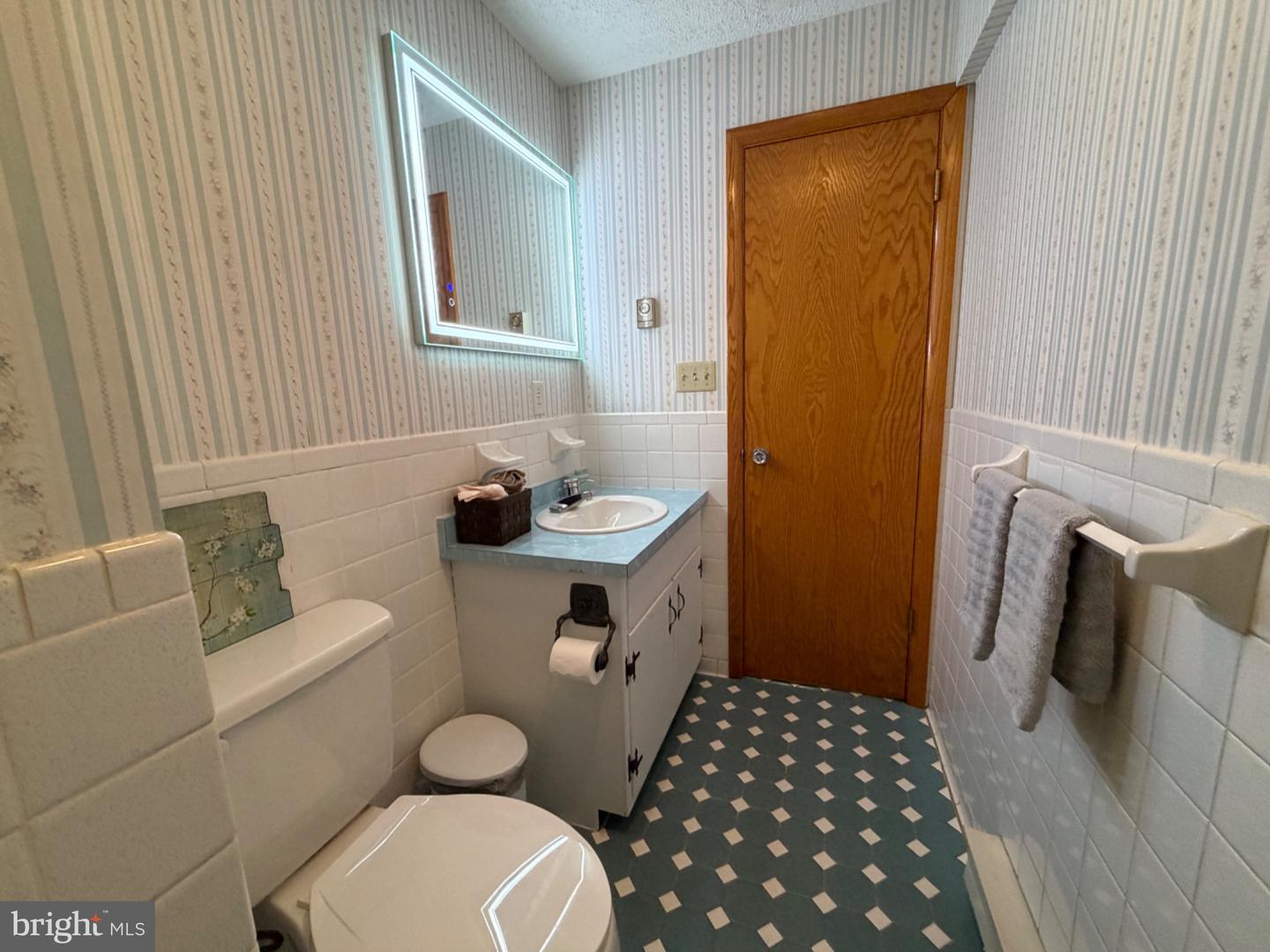 728 Dale Ave Property Photo 40