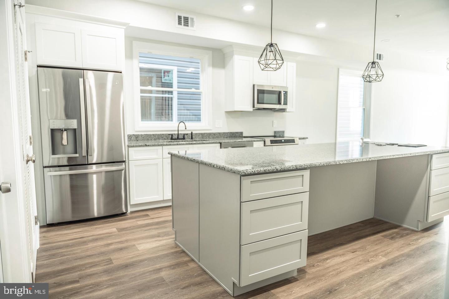 309 Arch Property Photo 2