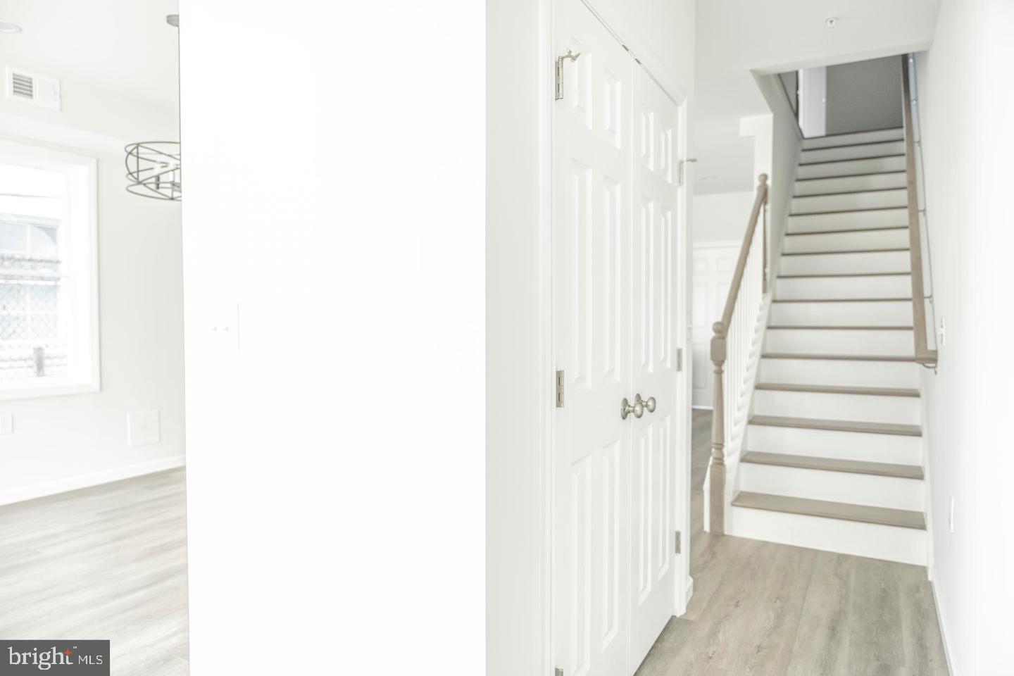 309 Arch Property Photo 5