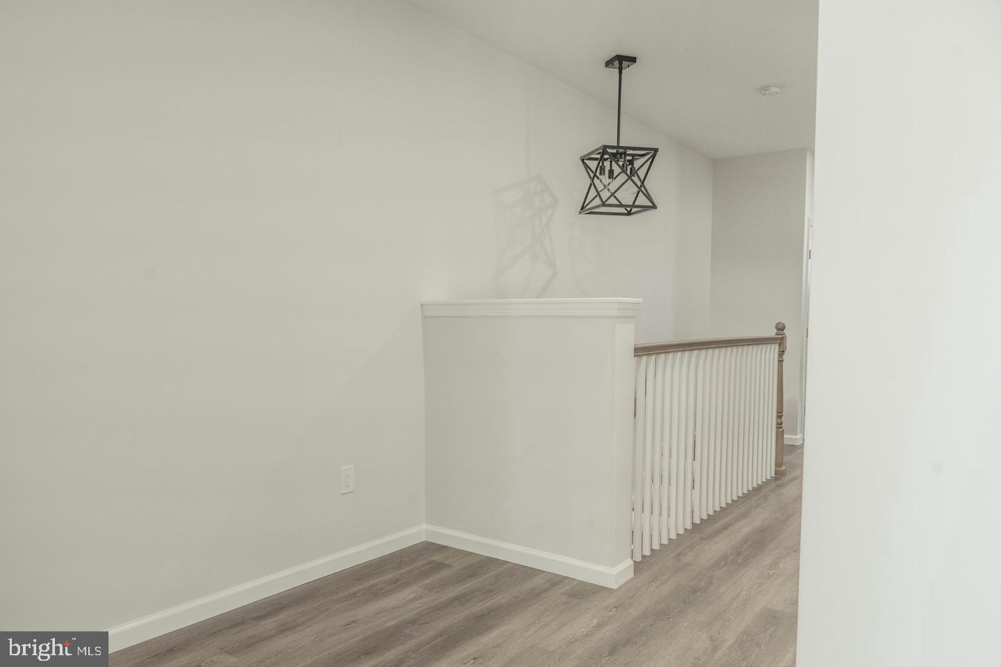 309 Arch Property Photo 10