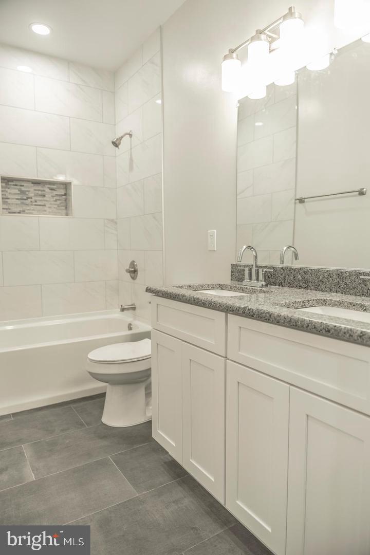 309 Arch Property Photo 12