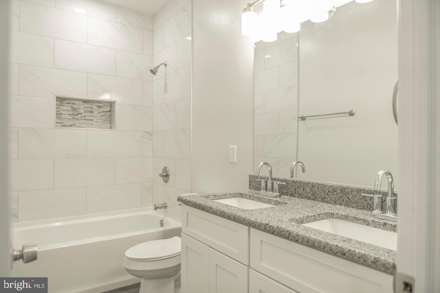 309 Arch Property Photo 13