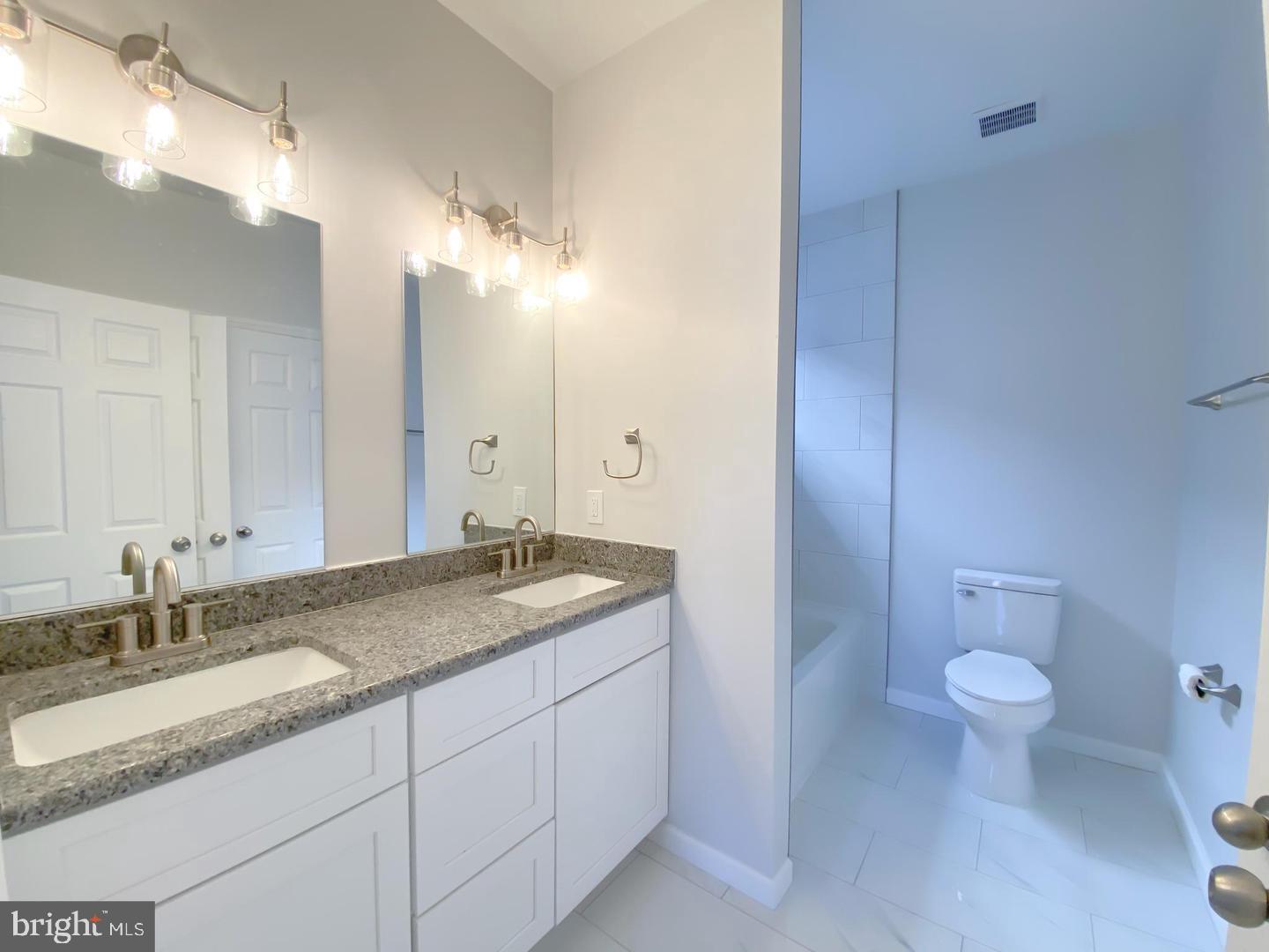 309 Arch Property Photo 16