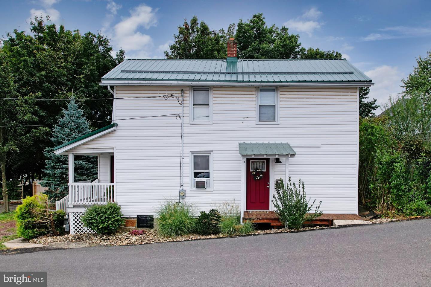 18 Park St Property Photo 32