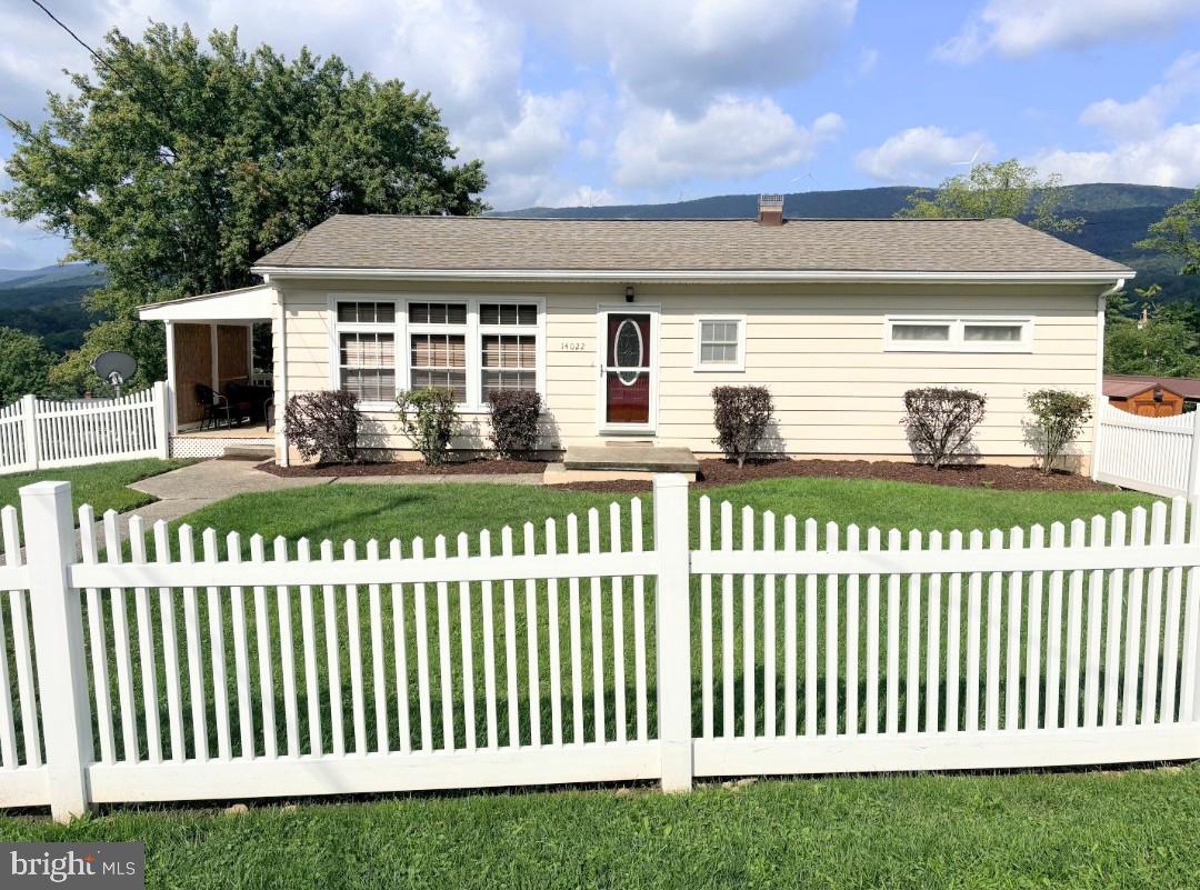 14022 Cedarwood Dr Sw Property Photo 1