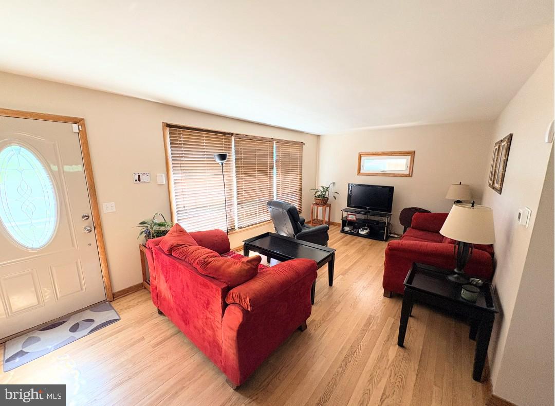 14022 Cedarwood Dr Sw Property Photo 3