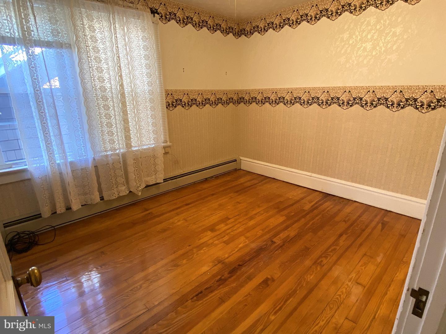 815 Mount Royal Ave Property Photo 21