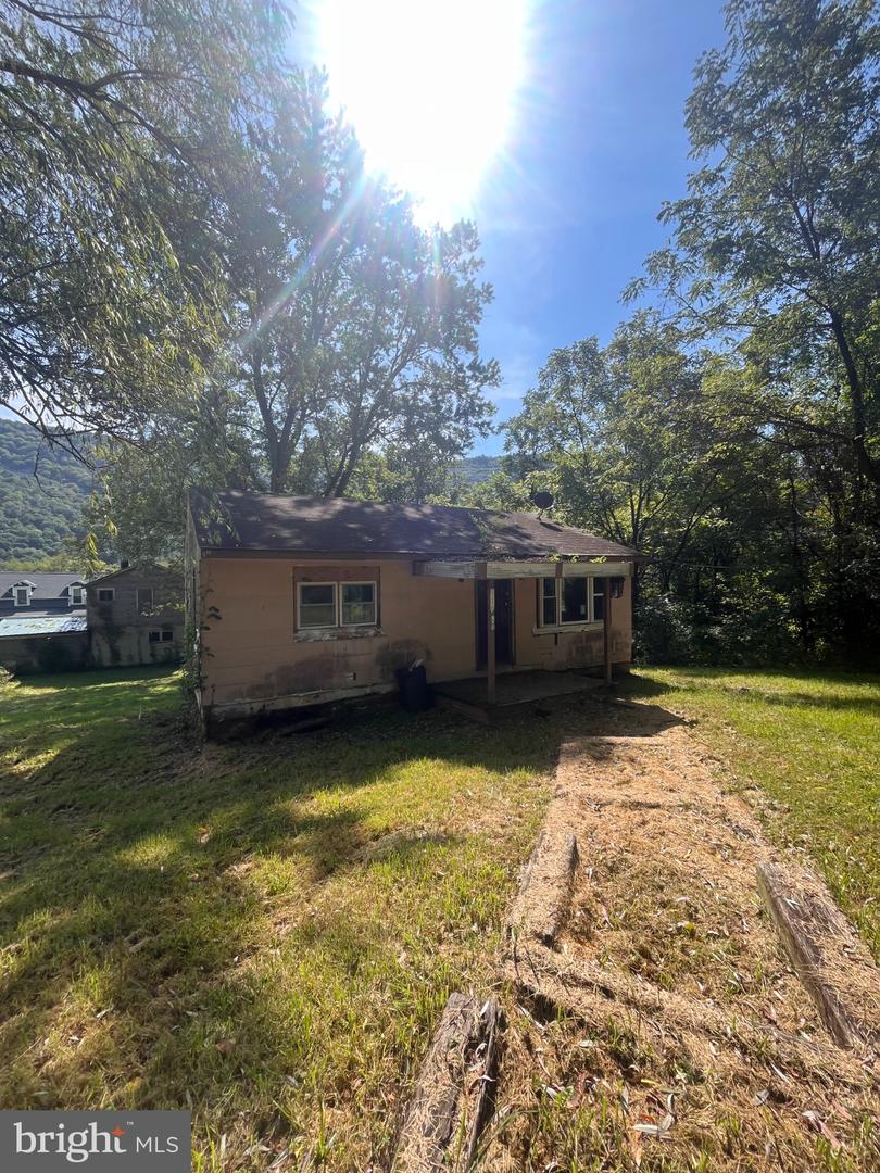 11904 Colorado Ave Nw Property Photo 1