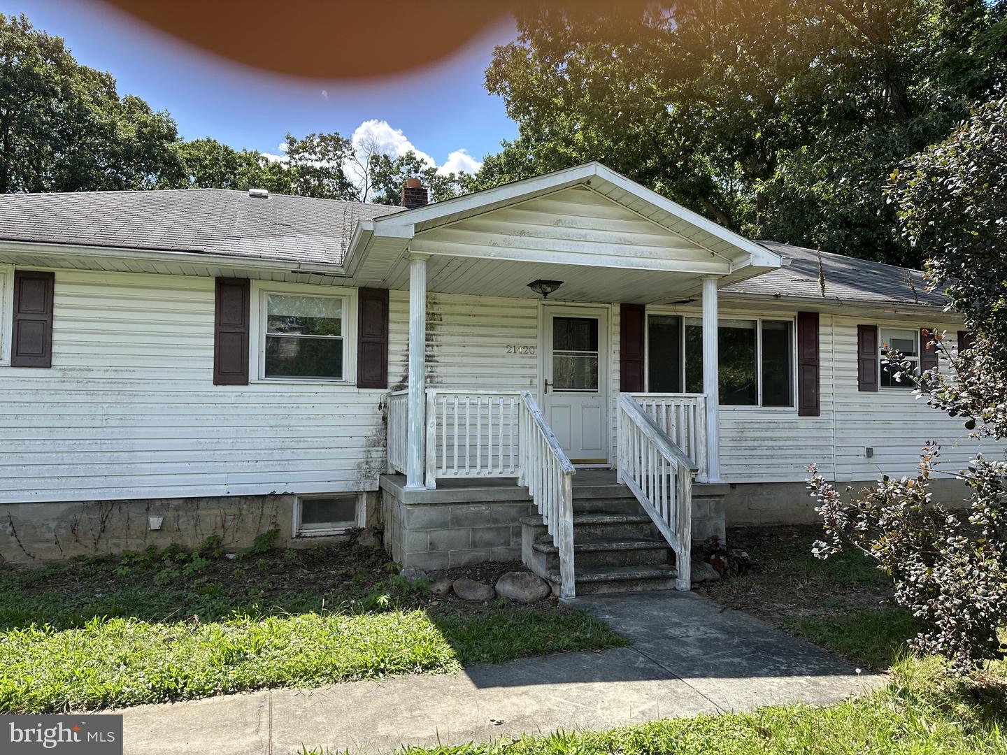 21420 BURKE HILL RD Property Photo 1