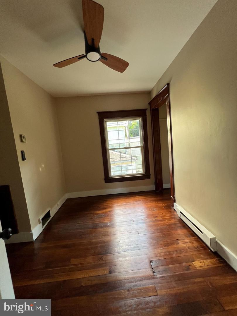 225 Vine St Property Photo 27