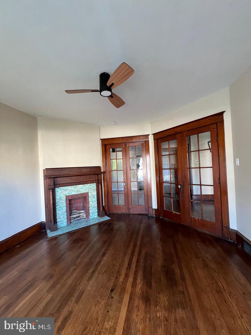 225 Vine St Property Photo 39