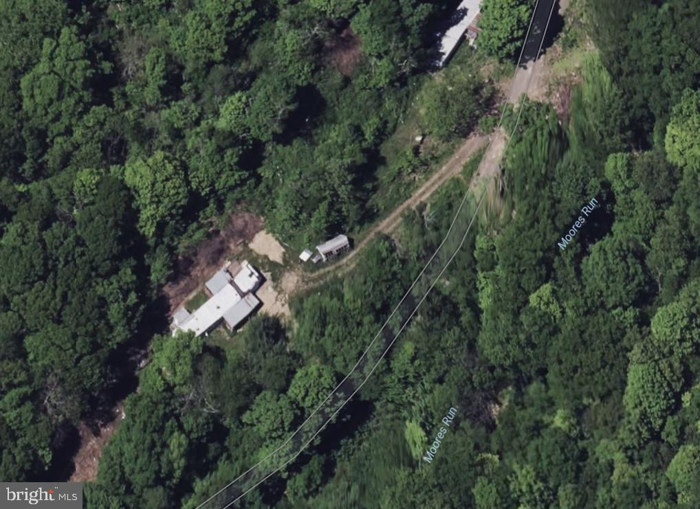 Potomac Hollow Rd Sw Property Photo 2