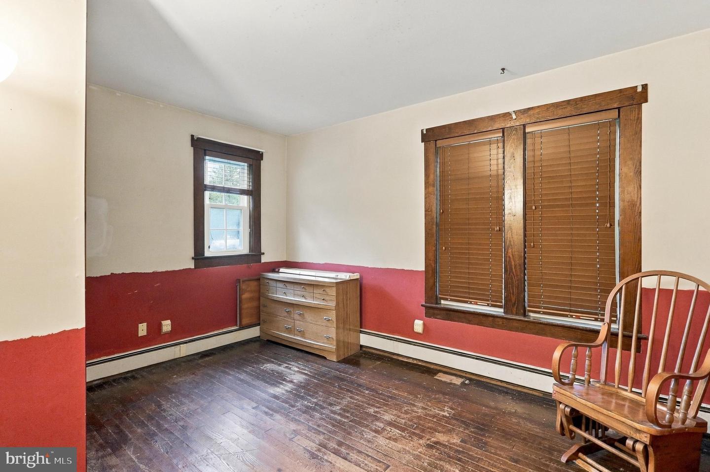 22607 Gilpin Rd Ne Property Photo 11