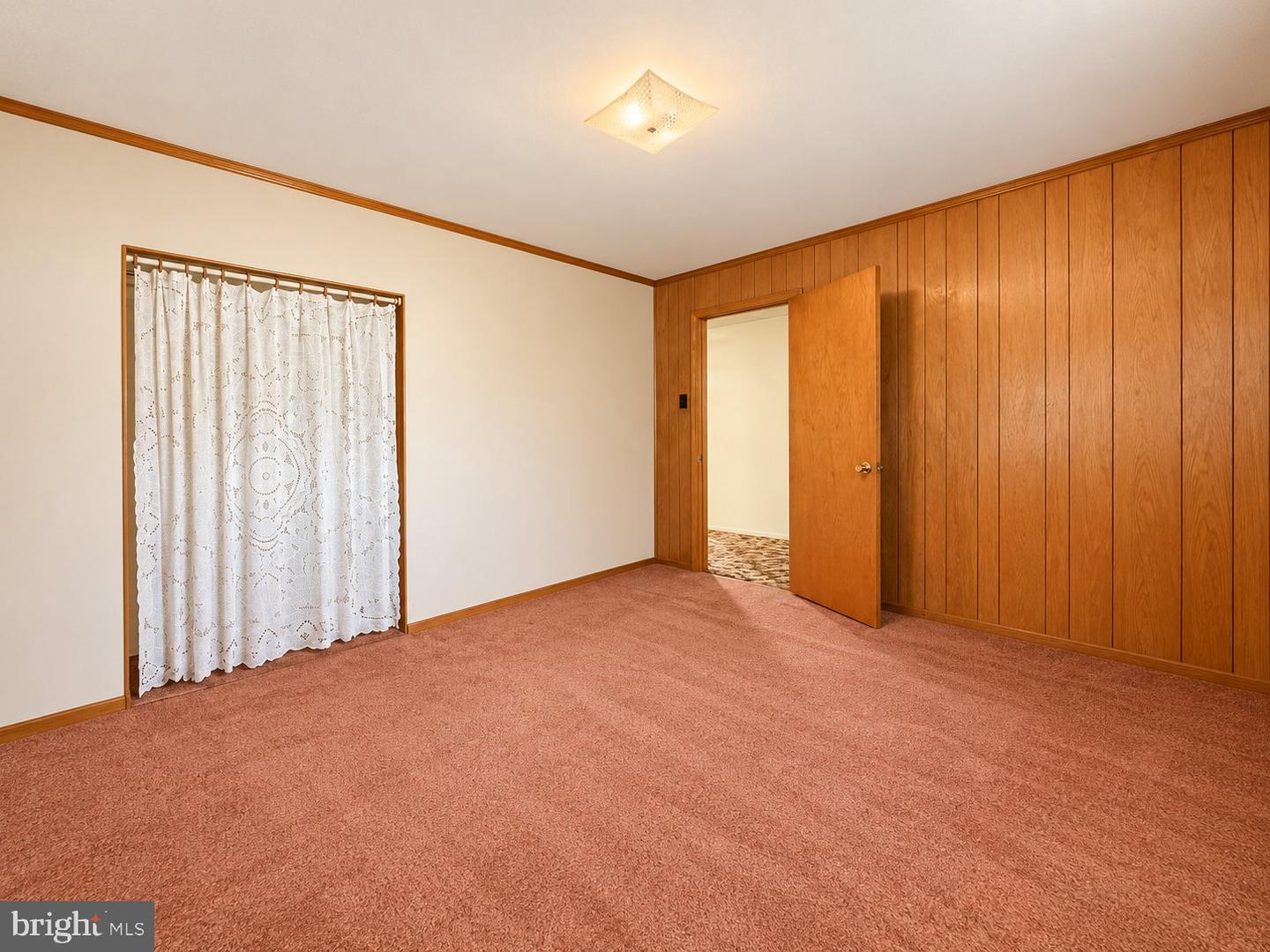 118 Main St Property Photo 23