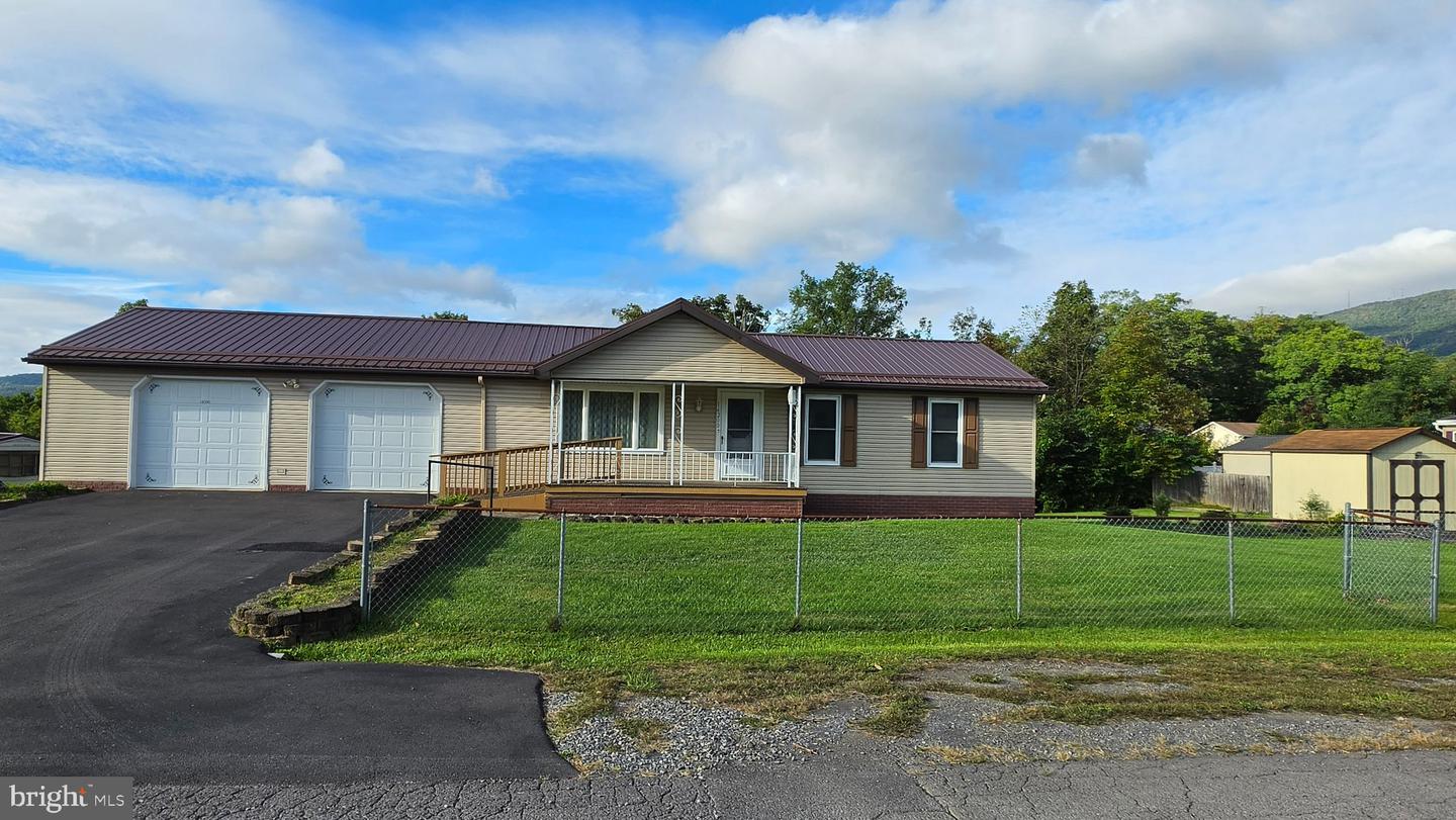 14200 Walter Dr Sw Property Photo 7