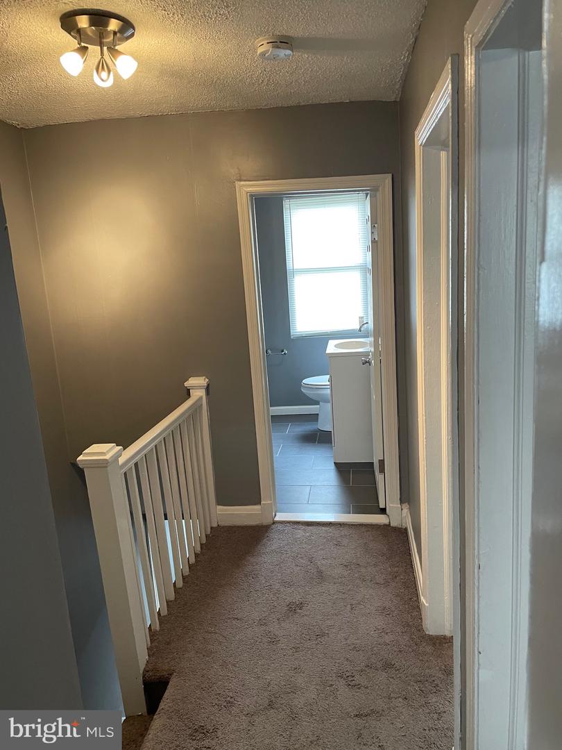 2909 E Federal St Property Photo 24