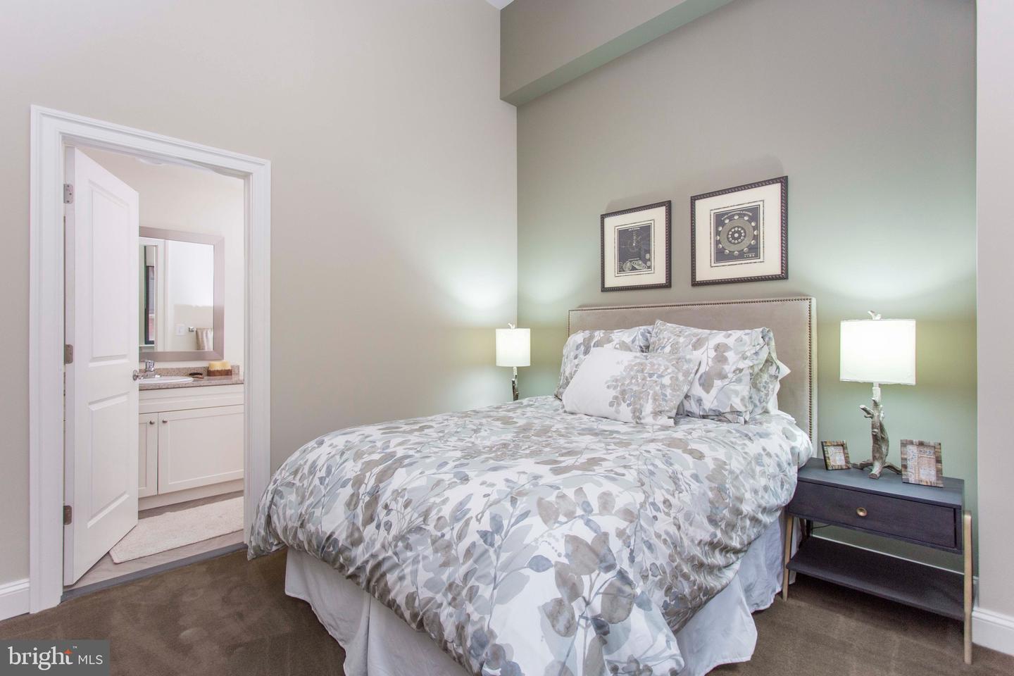 26 S Calvert St #1br Property Photo 77
