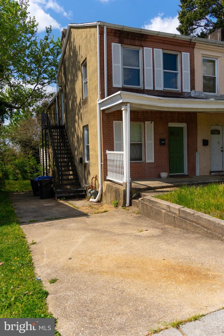 2919 Frederick Ave Property Photo
