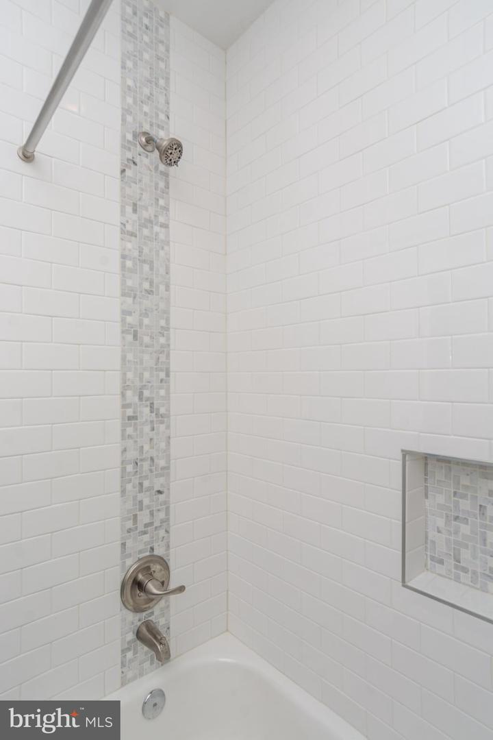 830 Edmondson Ave Property Photo 15
