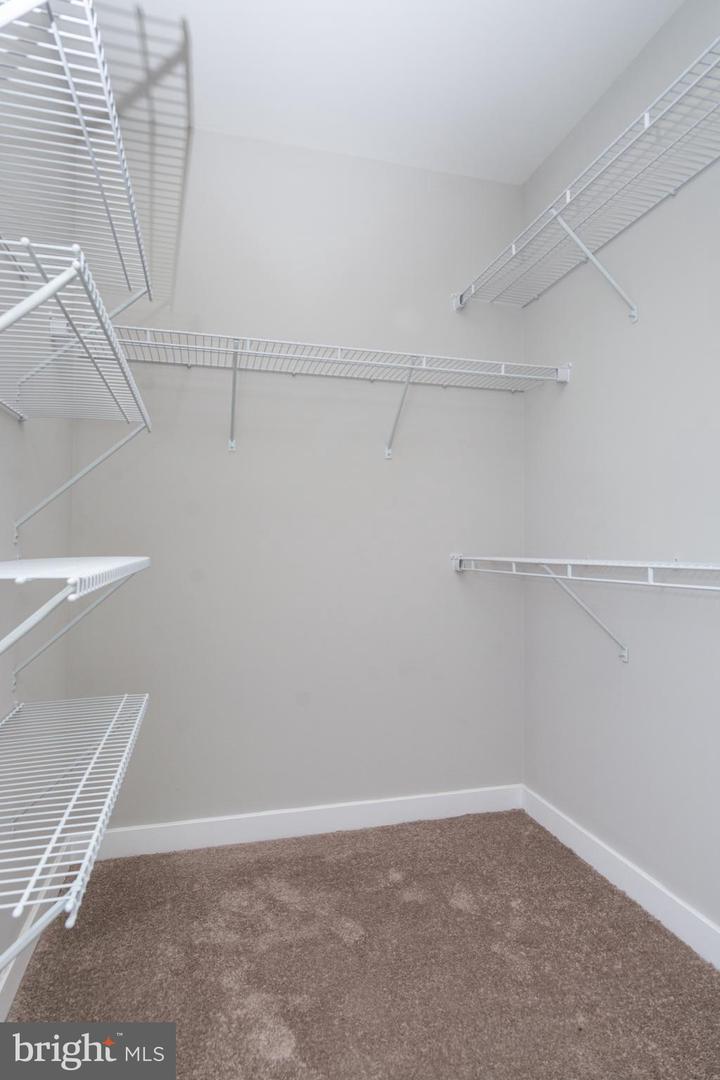 830 Edmondson Ave Property Photo 18