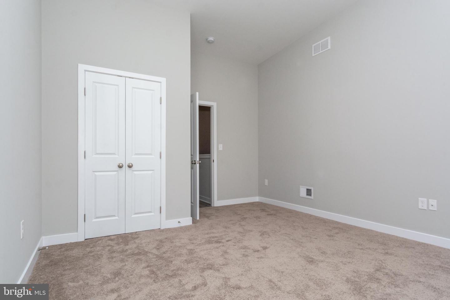 830 Edmondson Ave Property Photo 23