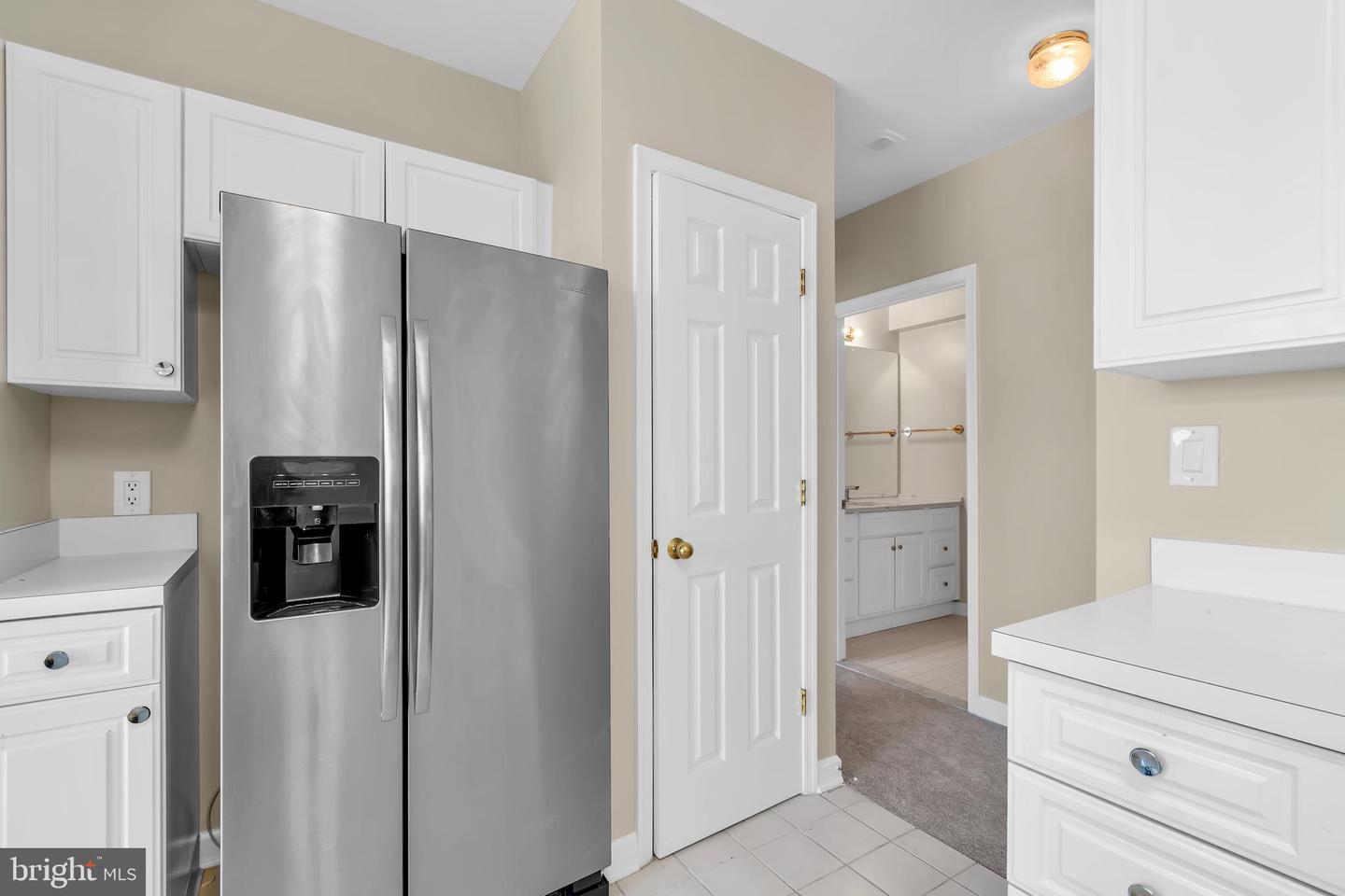 100 Harborview Dr #1709 Property Photo 7