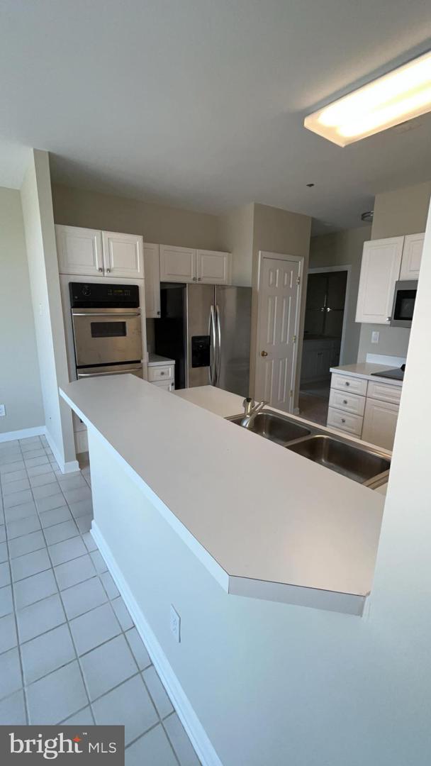 100 Harborview Dr #1709 Property Photo 18