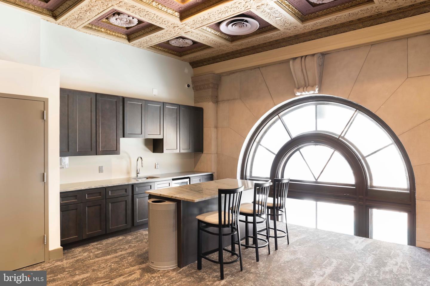 MDBA2109952 Property Photo 46