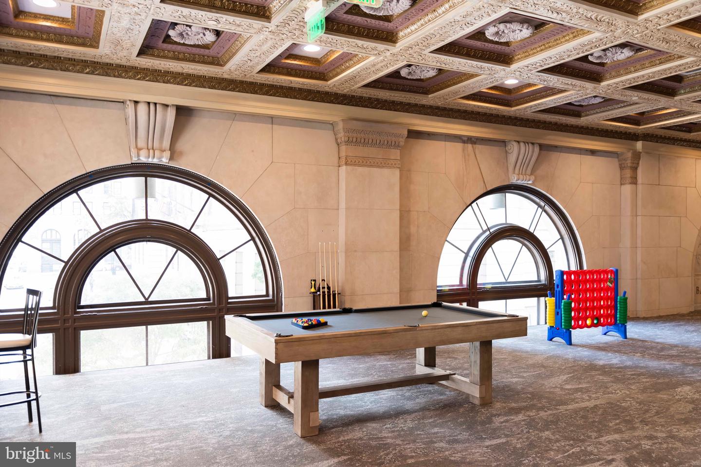 MDBA2109952 Property Photo 53