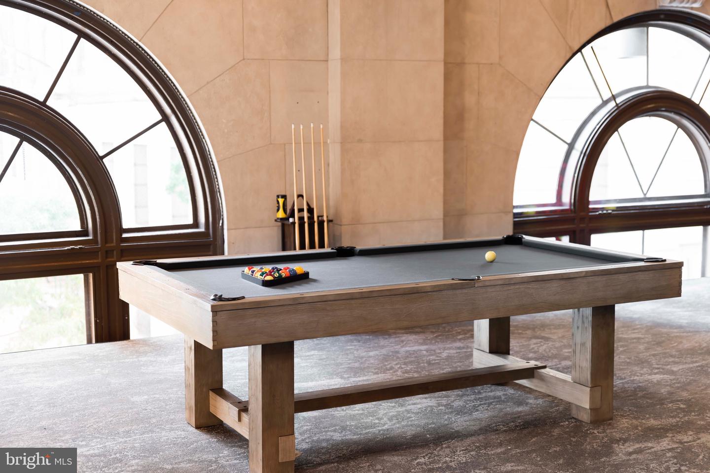 MDBA2109952 Property Photo 54