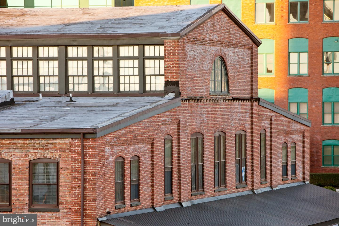 101 Wells #2br Property Photo 1