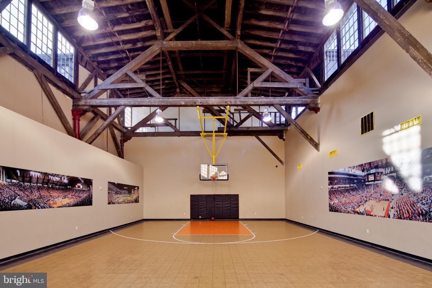 101 Wells #2br Property Photo 11