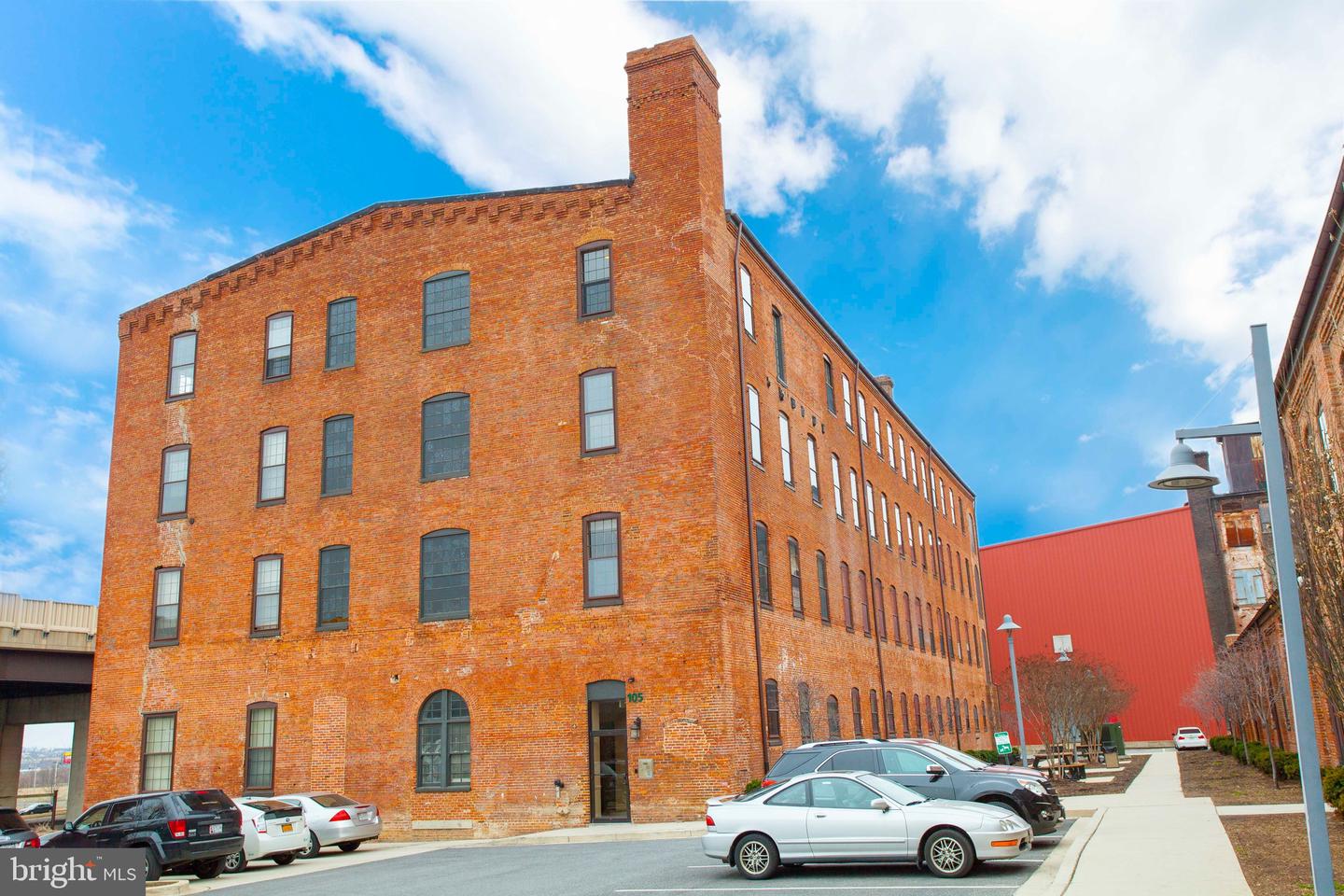 101 Wells #2br Property Photo 15