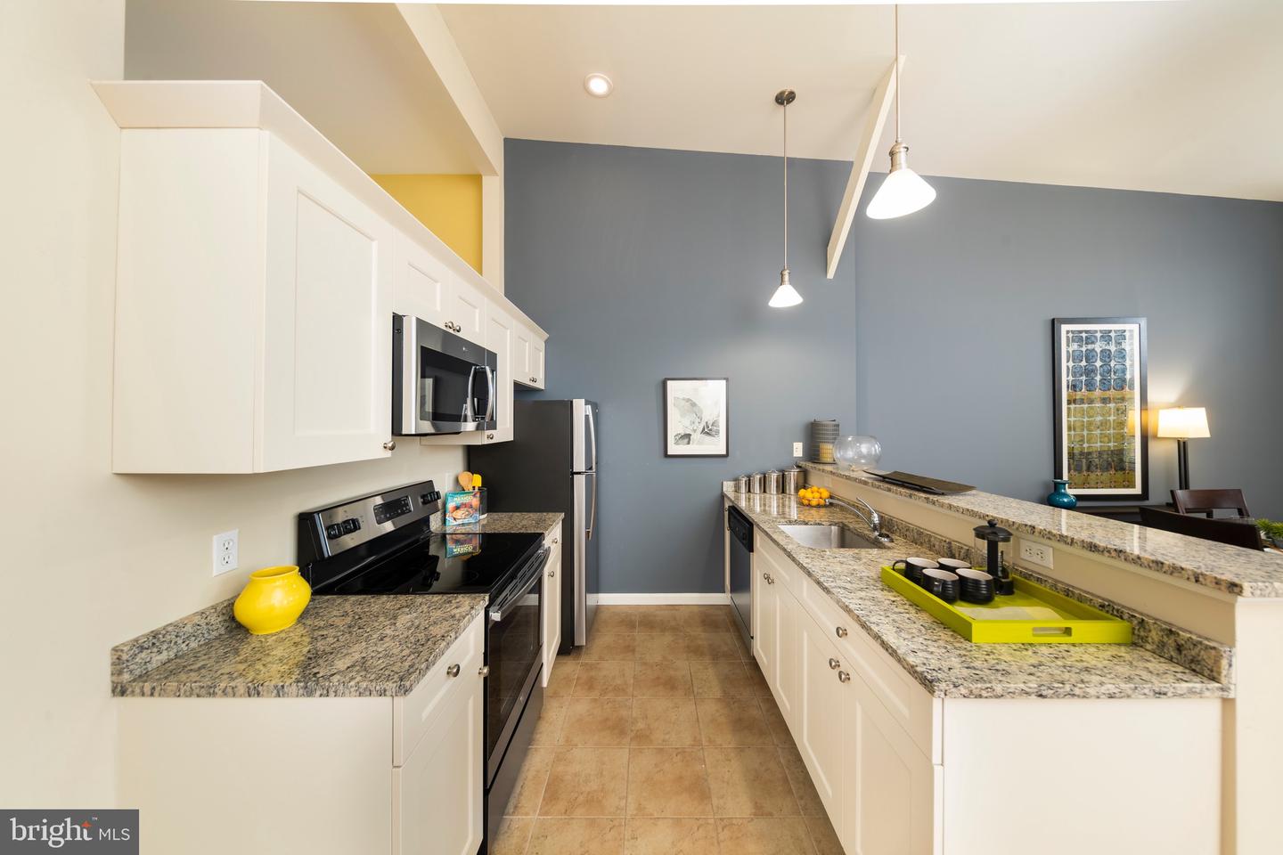 101 Wells #2br Property Photo 34