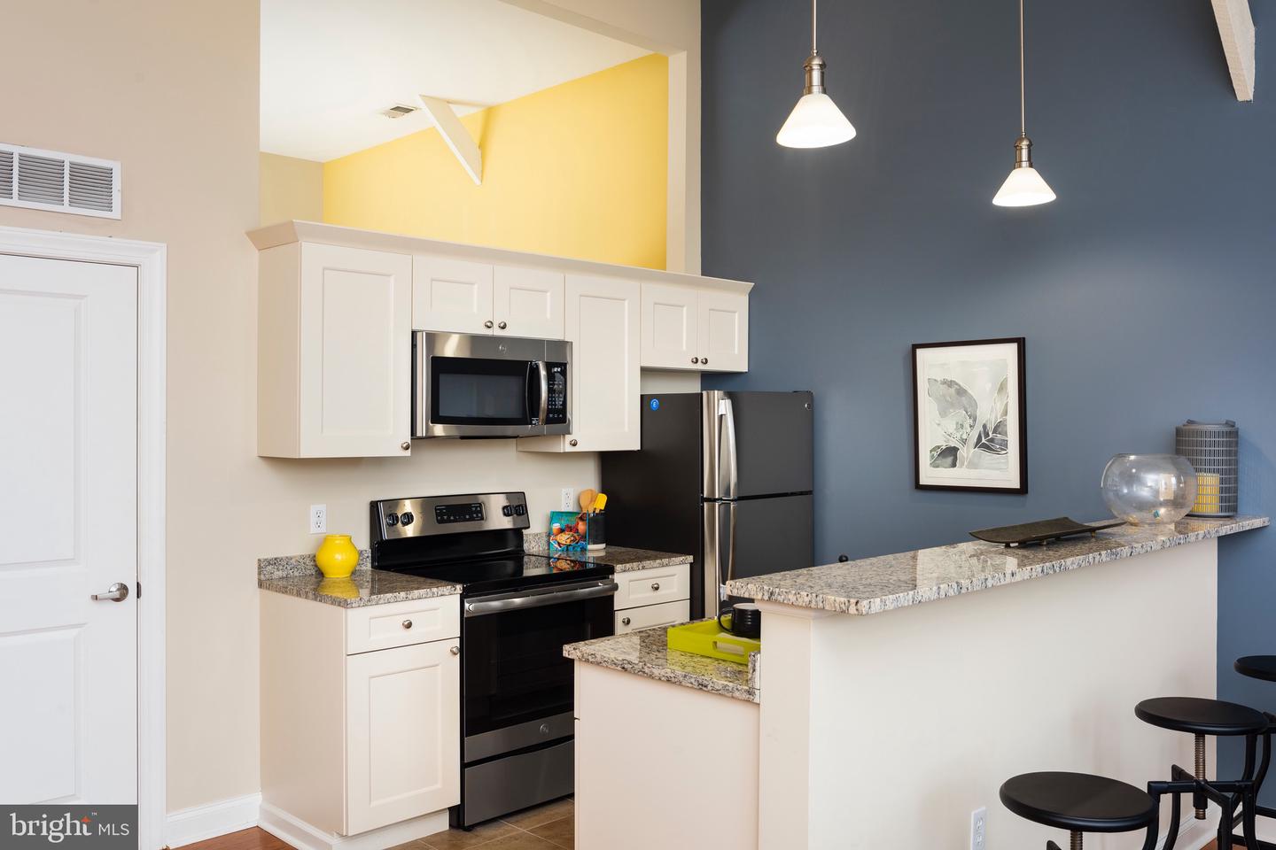 101 Wells #2br Property Photo 40