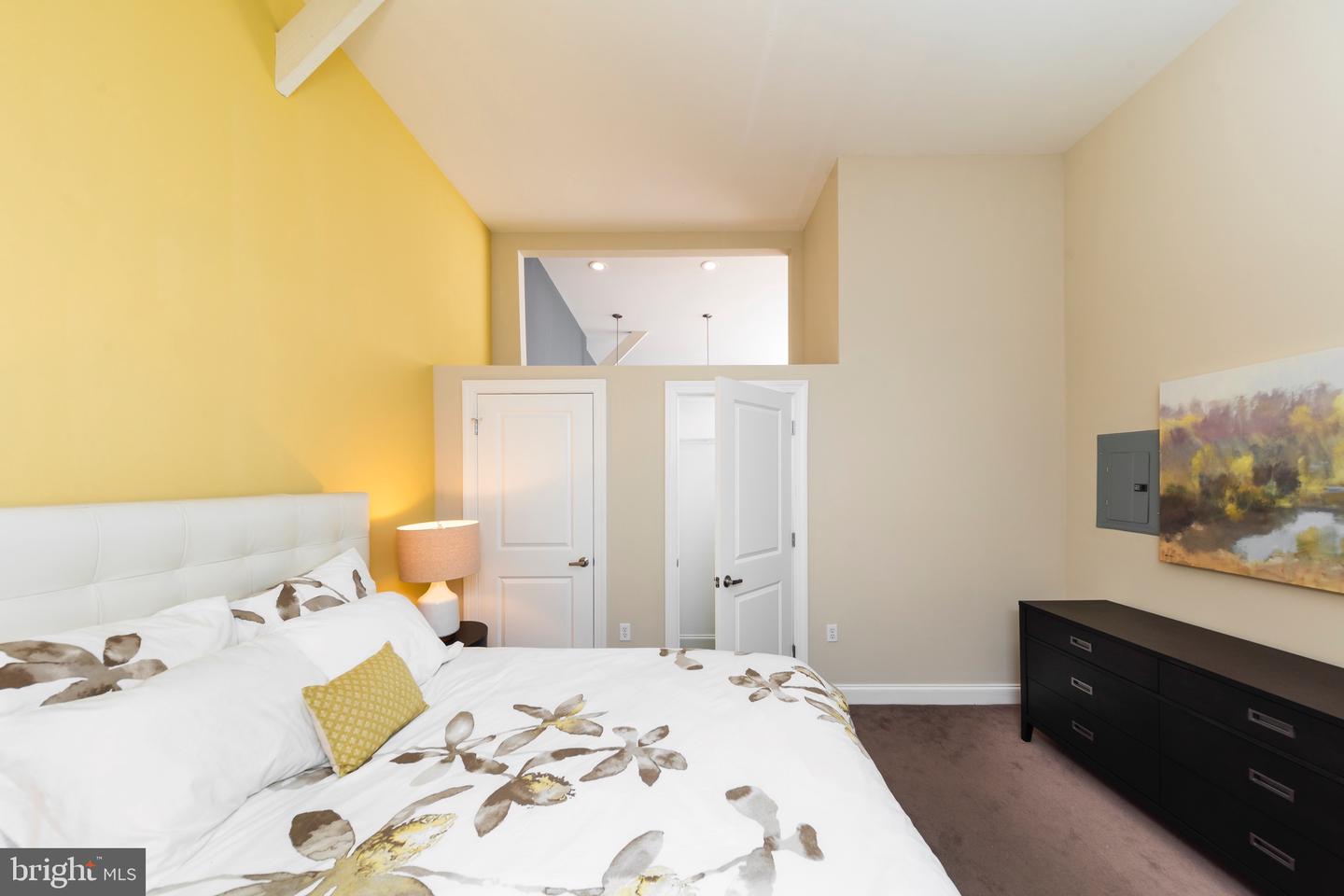 101 Wells #2br Property Photo 44