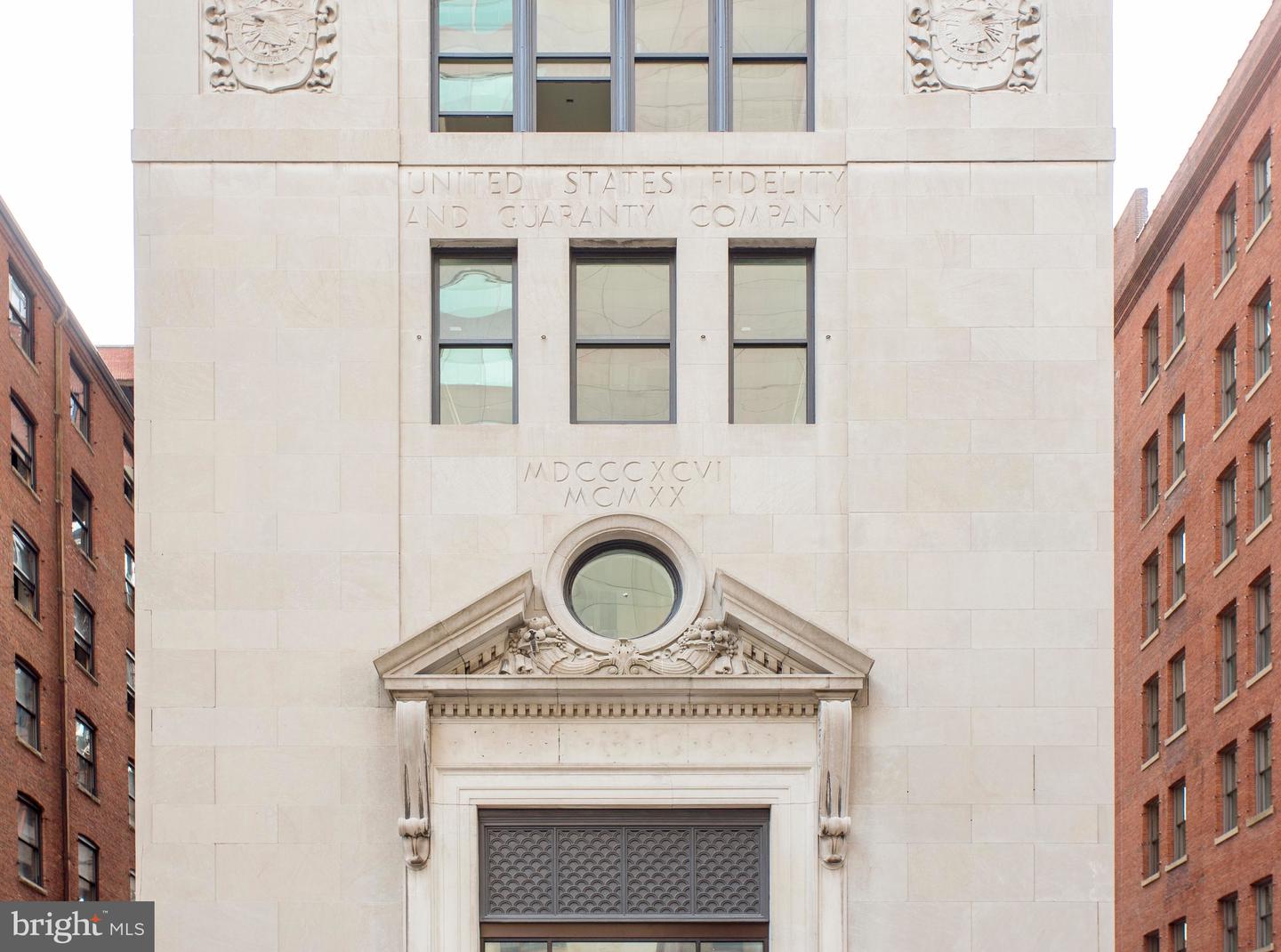 26 S Calvert St #studio Property Photo 4