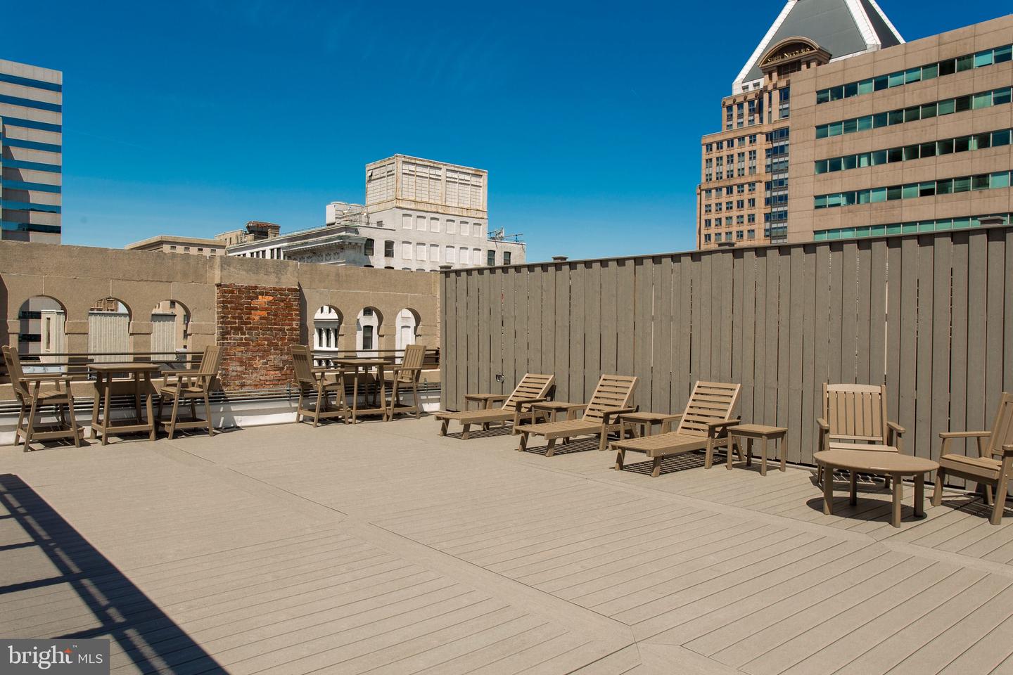 26 S Calvert St #studio Property Photo 19