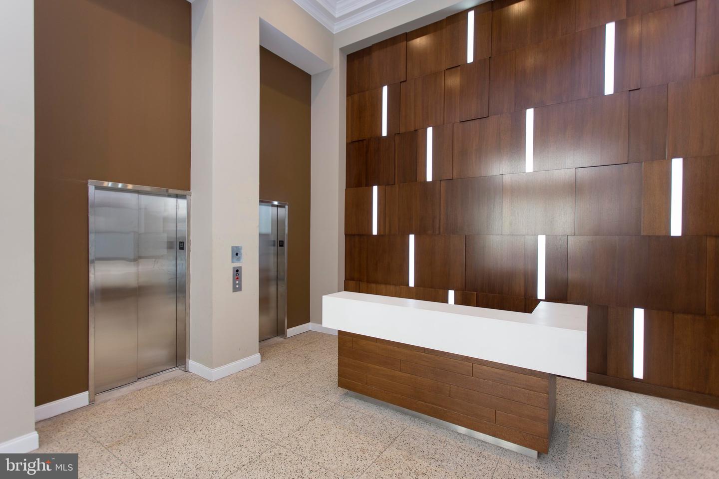 26 S Calvert St #studio Property Photo 55