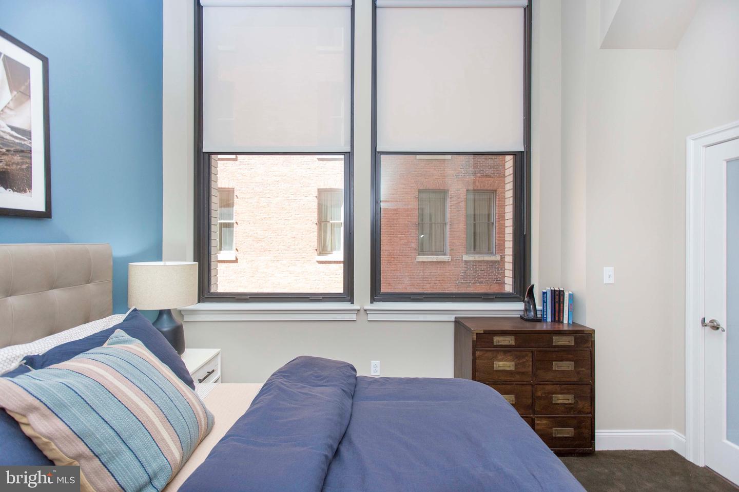 26 S Calvert St #studio Property Photo 60