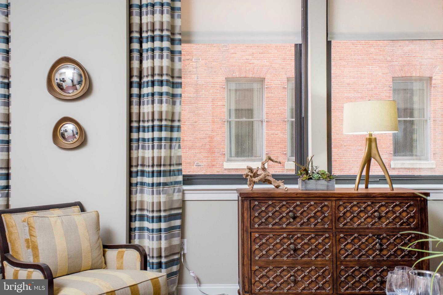 26 S Calvert St #studio Property Photo 65