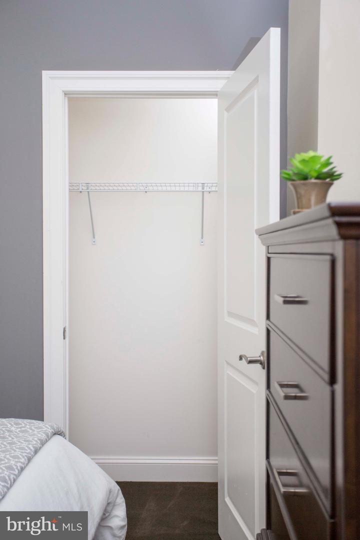 26 S Calvert St #studio Property Photo 81