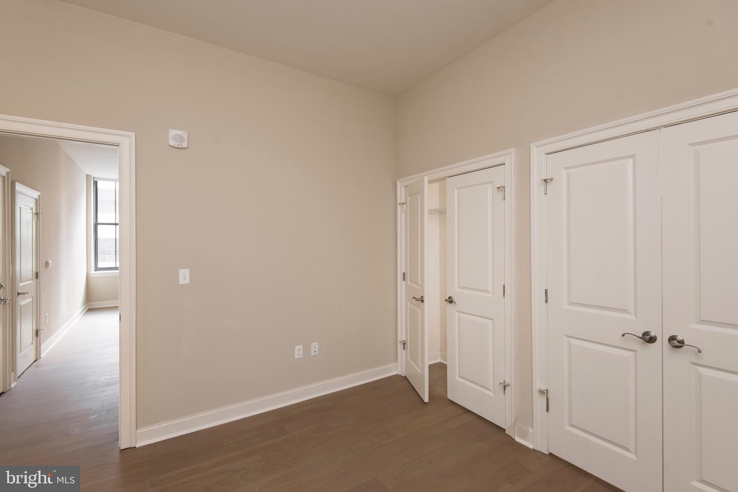 103 S Gay St #1br Property Photo 38