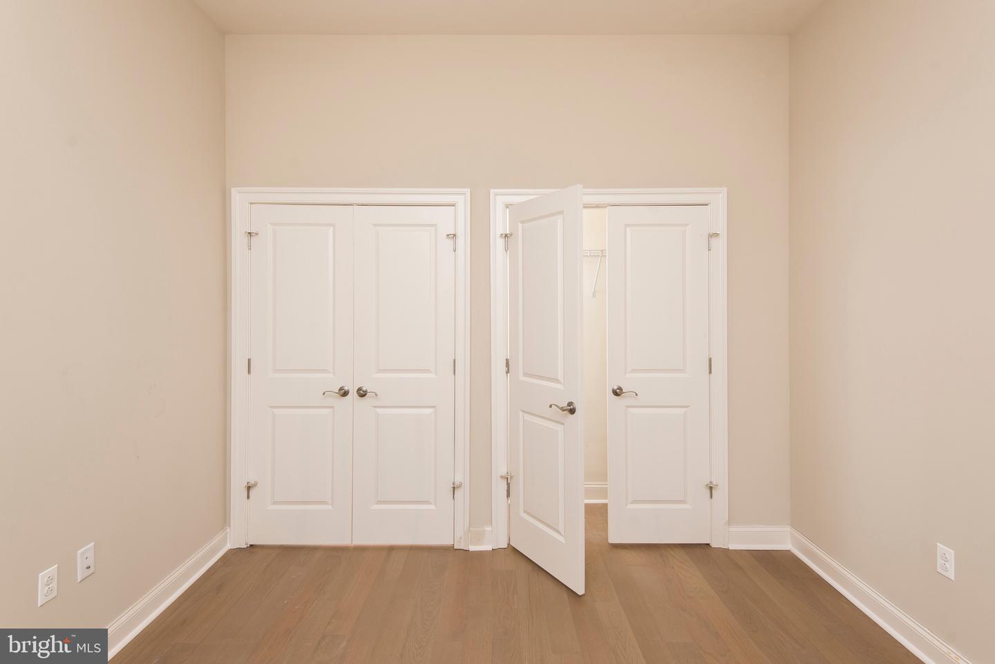103 S Gay St #1br Property Photo 41