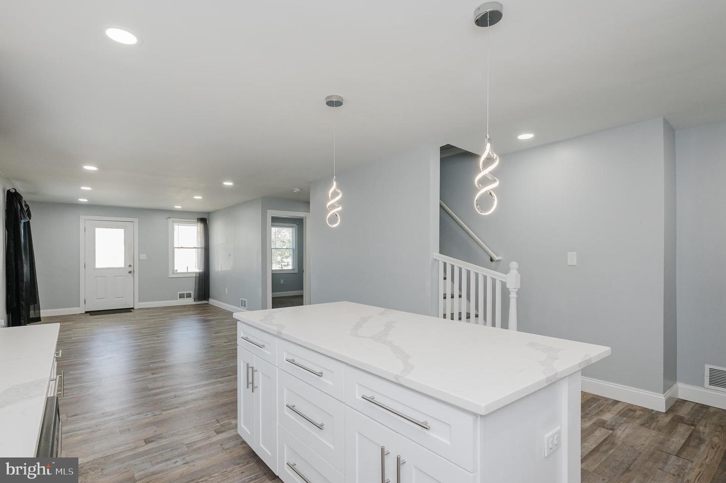 5405 Pembroke Ave Property Photo 10